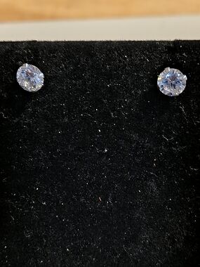 Classic Sterling Silver & Clear Cubic Zirconia Stud Earrings - Elegant Sparkle